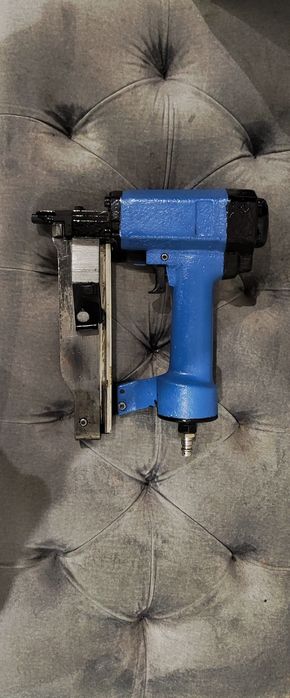 Zszywacz BeA 90/40-711 taker pistolet stolarski tapicerski bizon