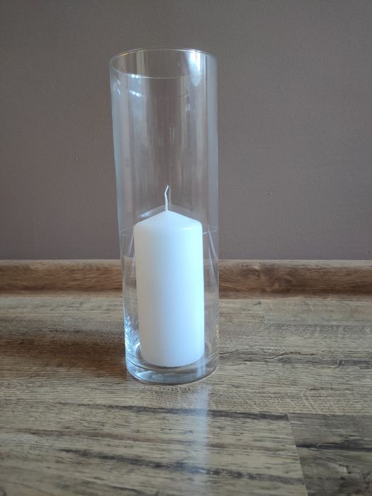 Szklane tuby 30cm ze świecami 4szt.