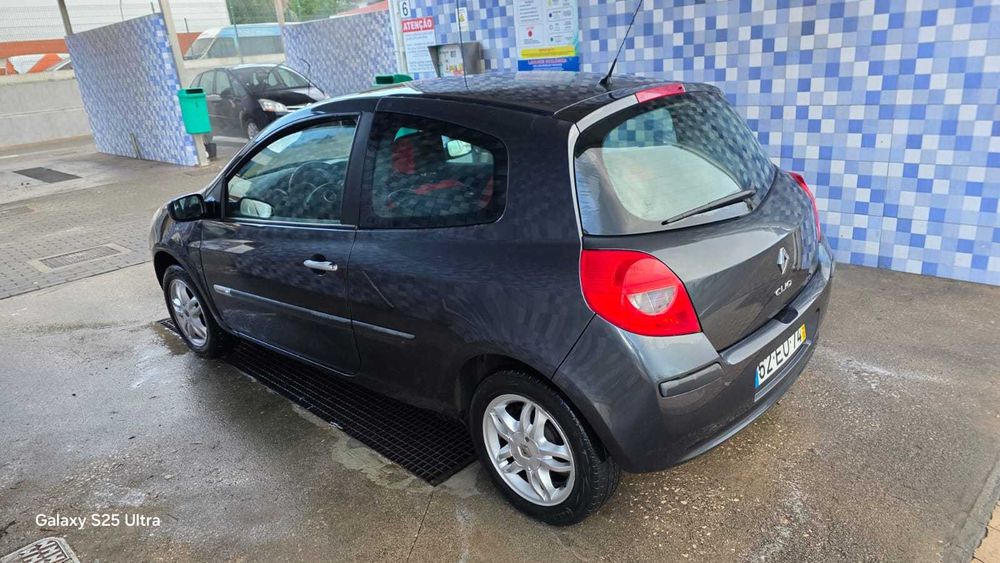 Renault clio 1.2 gasolina-Mecanica impecável