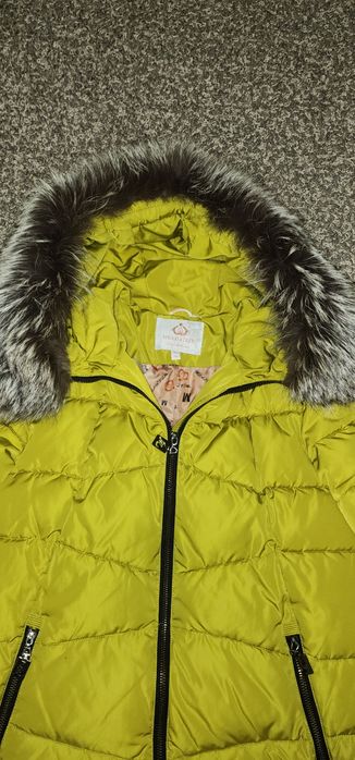 Зимняя женская куртка