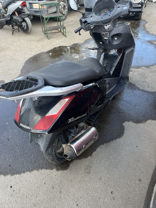 Skuter Honda Pantheon 125 na części | silnik | plastiki | osprzęt |
