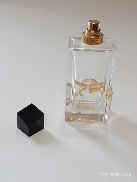 Пустий флакон з-под оригінальной парфюмерії  Yves Saint Laurent 100мл.