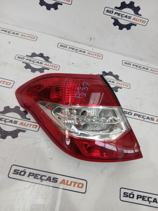 FAROLIM ESQUERDO VERMELHO CITROEN C4 1.6HDI ANO: 2012