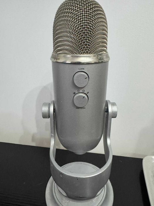 mikrofon - Blue Yeti