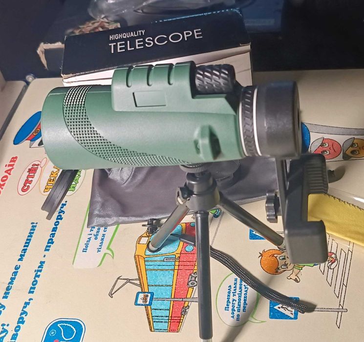 Телескоп труба монокуляр HD повний комплект тринога та адаптер