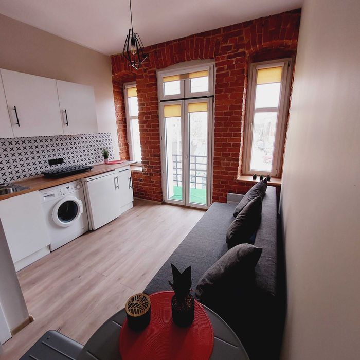 Wynajmę śliczną kawalerkę w stylu loftowym z balkonem