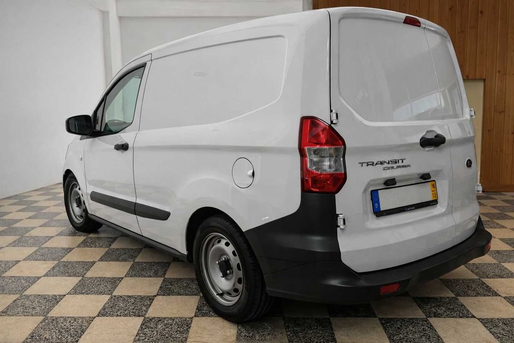 Ford Transit Courier 1.5 TDCi – 12/2016 – 99.500 km