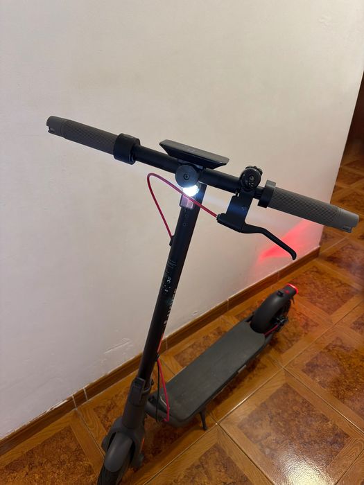 Trotinete Elétrica NAVEE V40i Pro