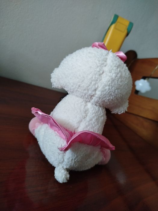 Peluche de ovelha - Doutora Brinquedos