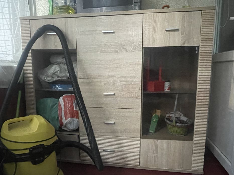 Набор тумбо(Закрытого типа и открытого)Самовывоз.Мебель