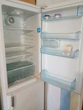 Холодильник BEKO CSA 36000 на запчастини