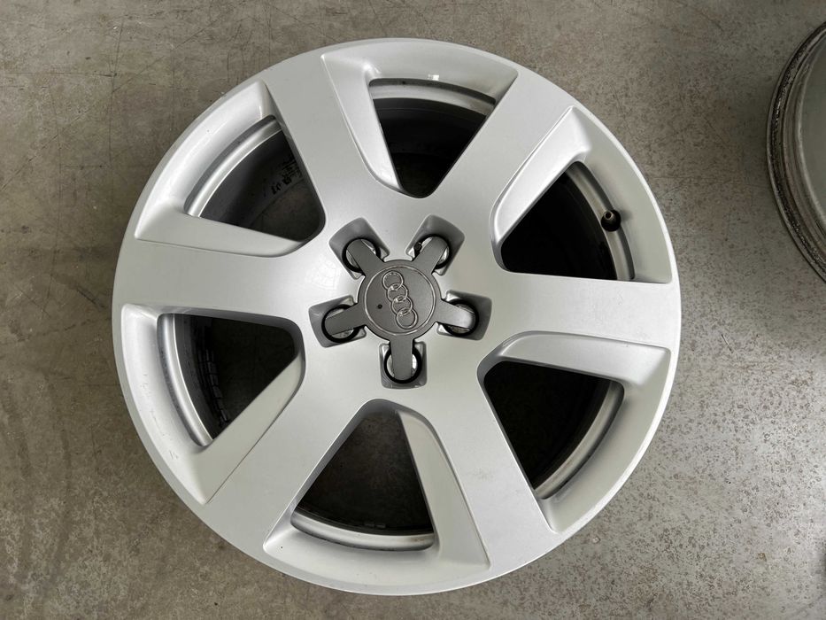 Felgi Audi A6 C7 / A7 7J ET25 17"