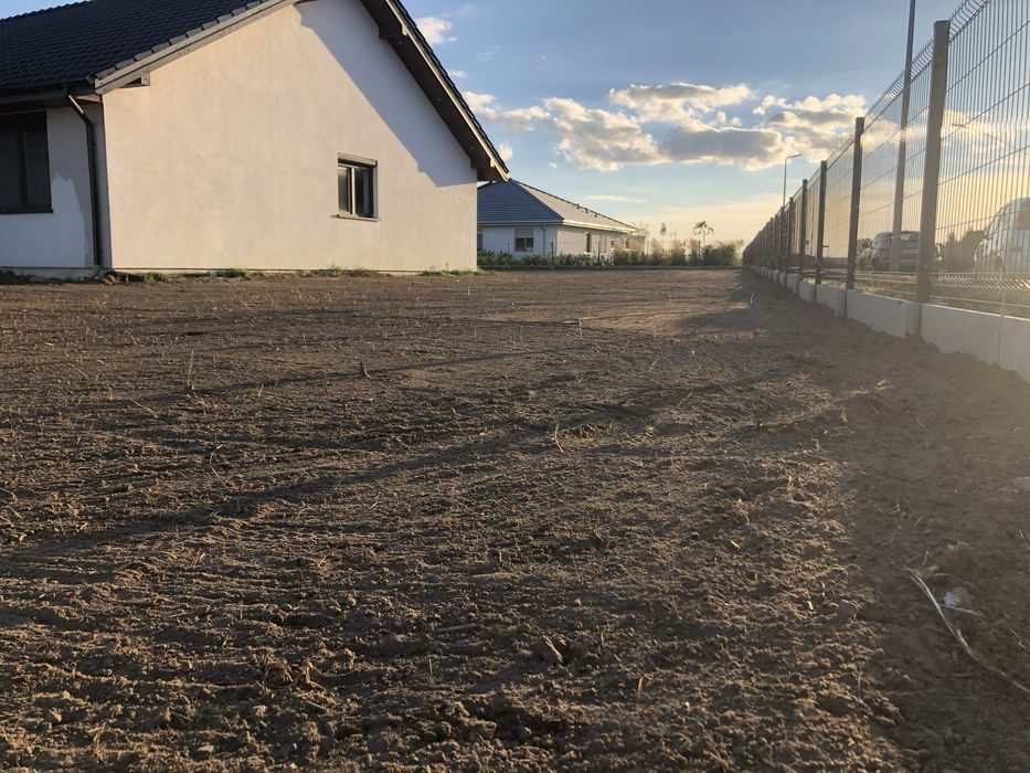 Glebogryzarką separacyjna, rekultywacja, równanie terenu trawnik