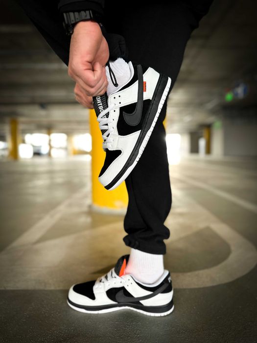 ЛЬВІВ | Nike SB x TIGHTBOOTH Dunk Low Pro Black White 41-45