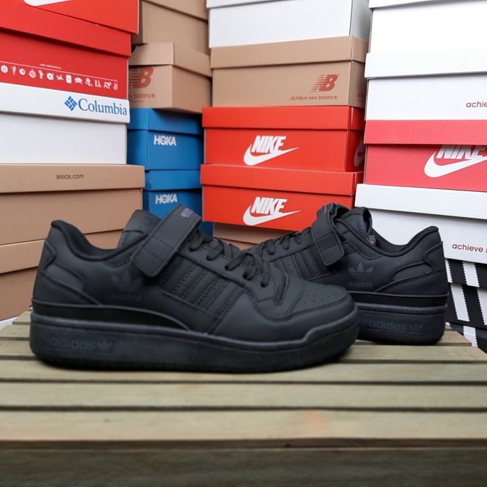 СУПЕР Ціна Adidas FORUM Low чорні
