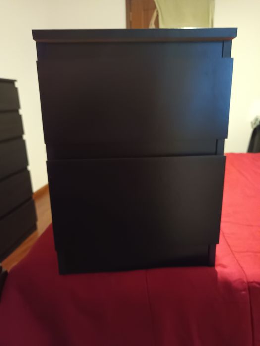 Mesa de cabeceira IKEA