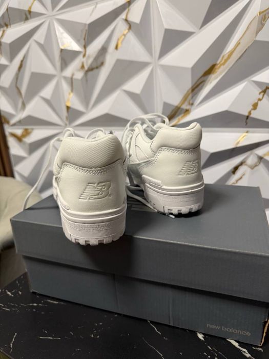 Оригінал Кросівки nb 550  44 eur