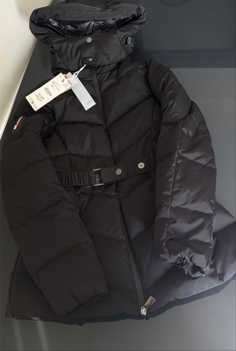 Пуховик water resistant windproof recco® technology ski collection  zara, чорна гірськолижна куртка zara
