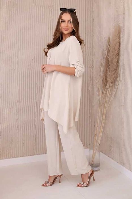 Eleganckie komplety oversize z naszyjnikiem. Dwa kolory