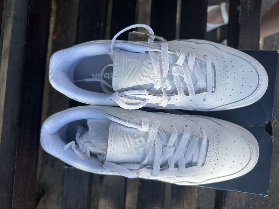 Кросівки Reebok оригінал розмір 42,5