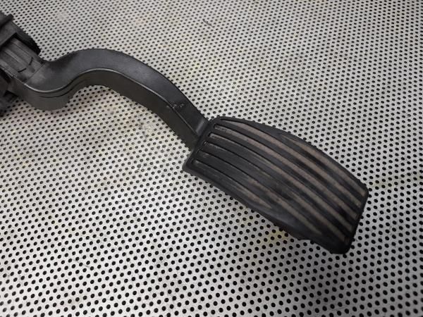 Pedal do acelerador FIAT Grande Punto (199_)