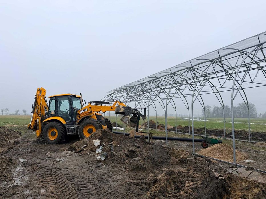 Usługa Koparko-ładowarką JCB 4CX