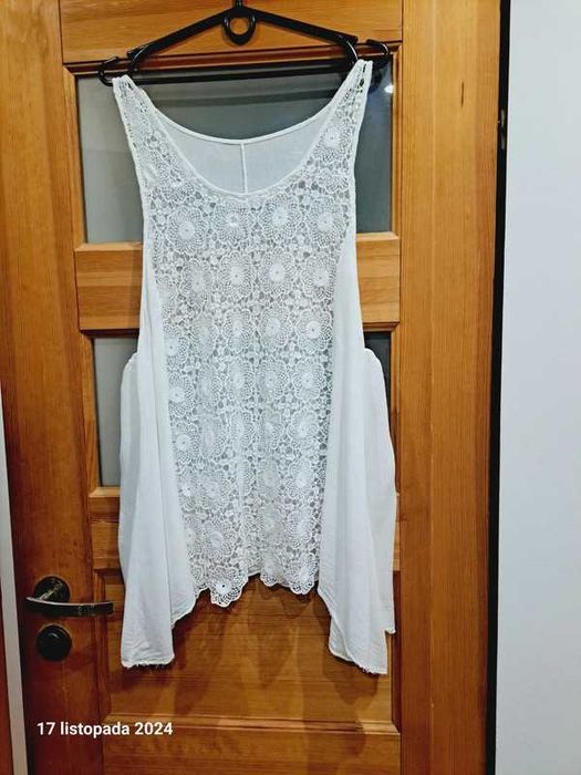 bluzka z koronką biała 50 len