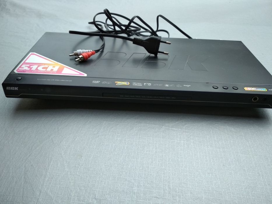 DVD плеер BBK DV615SI