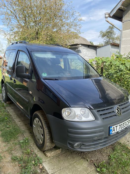 Автомобіль Vollksvagen caddy 2008