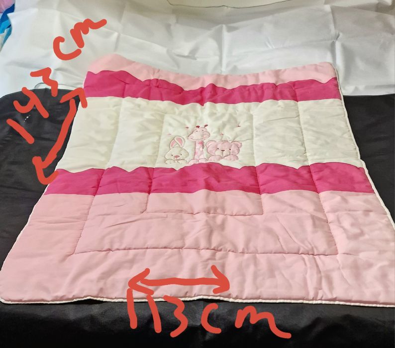 Conjunto de têxteis para cama de bebé