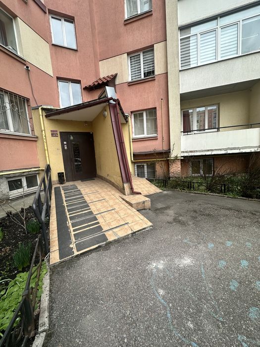 Продаж 1 кімнатної квартири з ремонтом Львів Шевченка