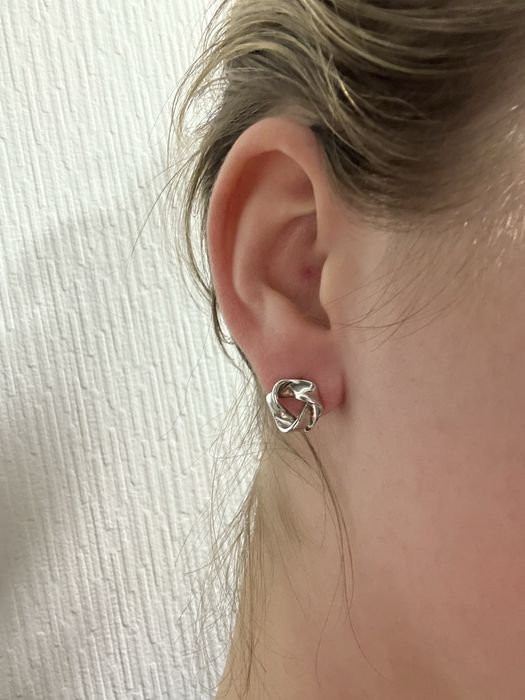 Срібні сережки з біркою