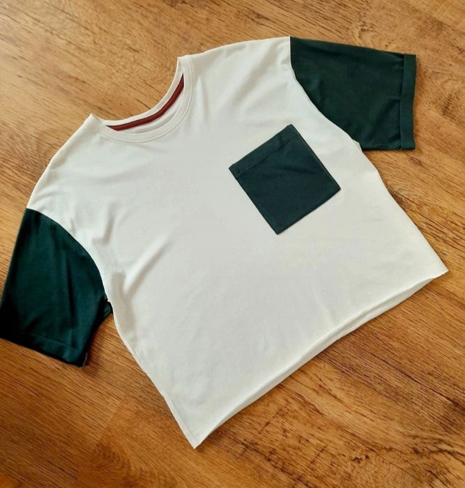 Tshirt crop top z kieszenią M