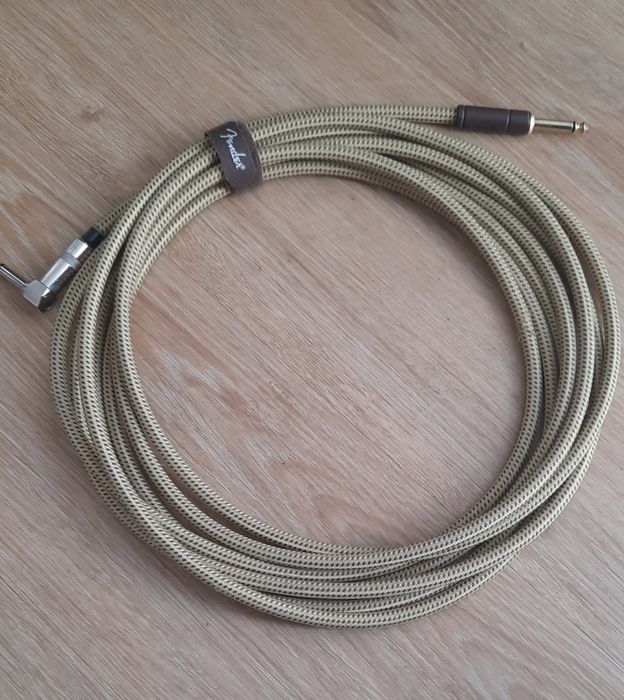 Diverso material guitarra gibson/fender