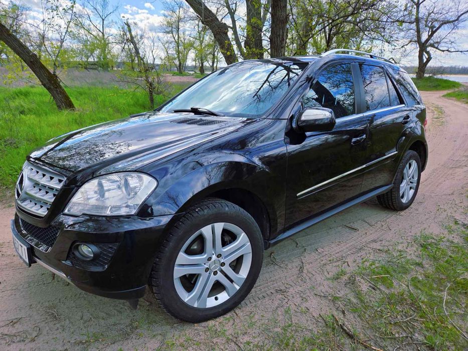 Мерседес M-Class 2009