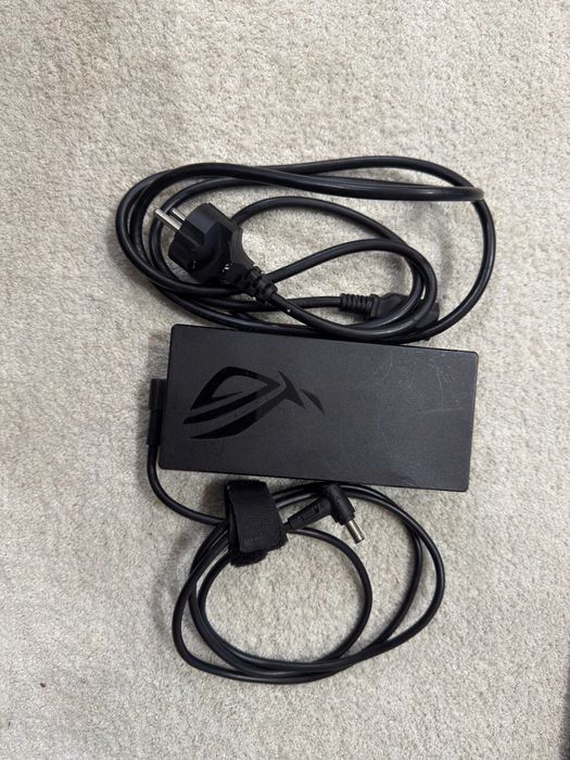 Asus GU502GV-79A26PB3 – Portátil Gaming/Performance 15.6"