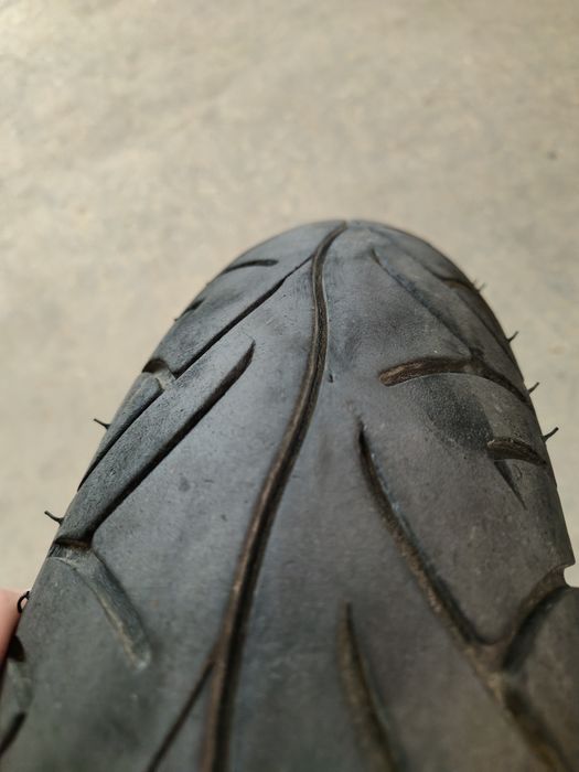 Pneus 130/80r17 e 100/80r17