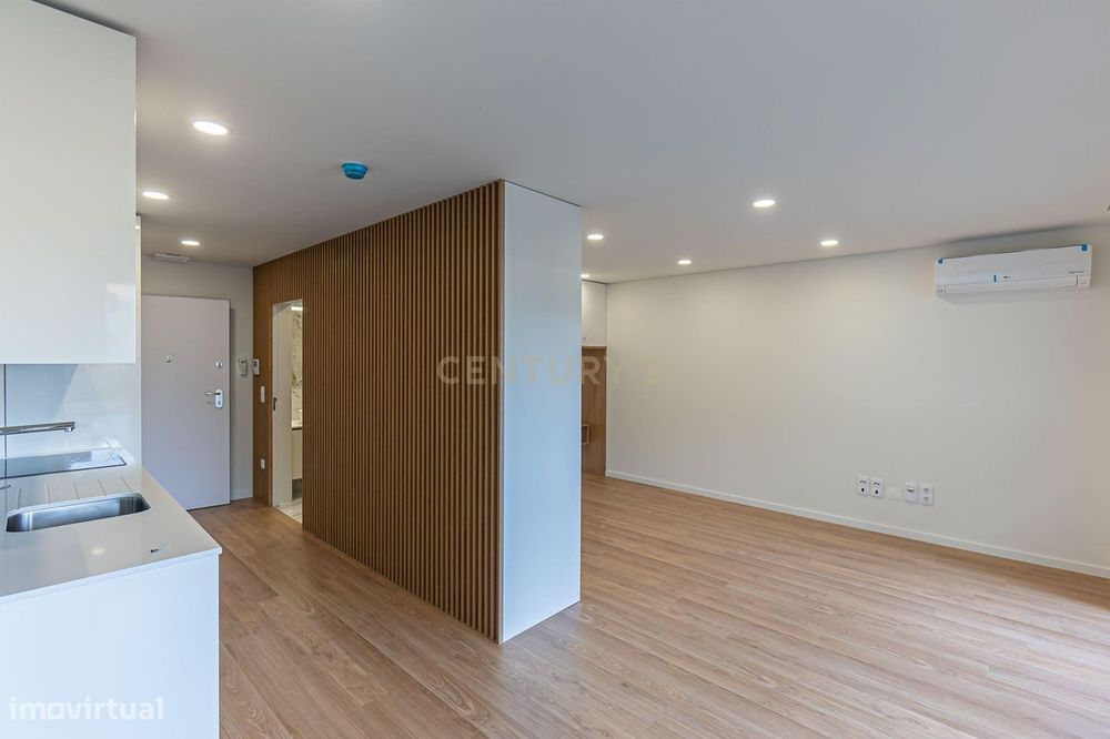 Apartamentos T0+1 e T2 à Venda – Edifício Novo no Centro do Porto