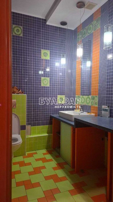 Продам 4 к.кв - 190 м2,, ЖК Азарин, Отакара Яроша 16-Б +2 паркоместа