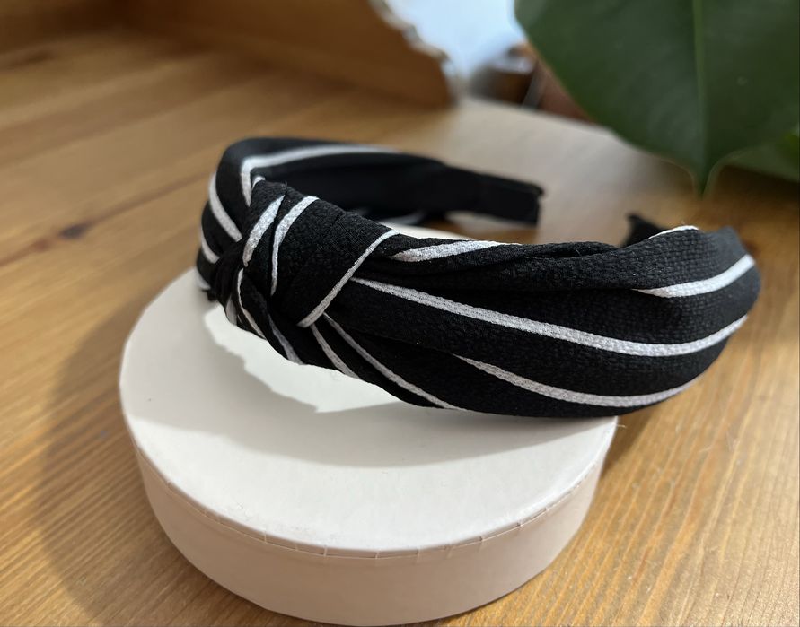 Opaska do włosów w paski