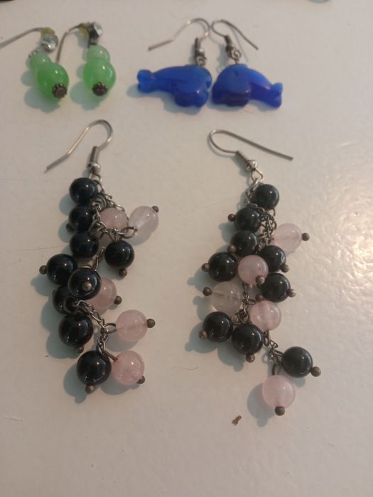 Сережки, кулони, булавки з натурального каменю