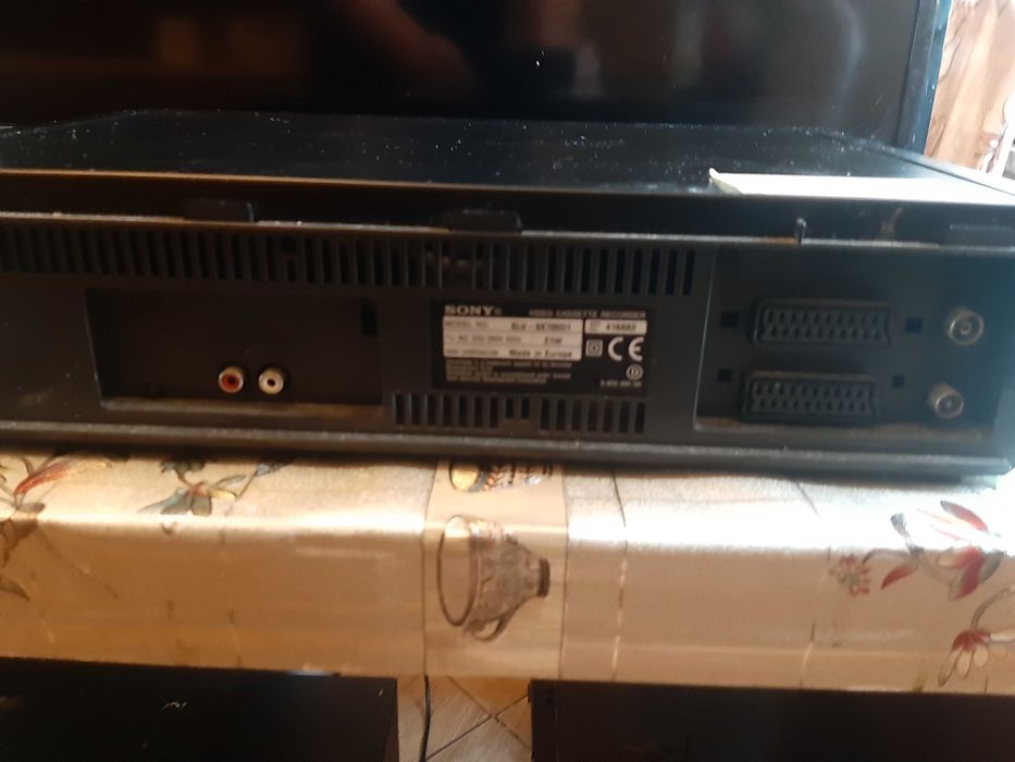 Magnetowid Sony SLV-SE700D1