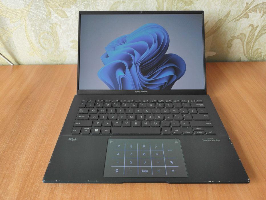 ноутбук ASUS Zenbook 14 OLED Q409Z 8/256 | Intel i5-1240P