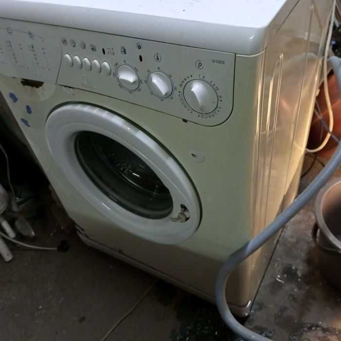 Пральна машина в105 індезіт стиральная машина индезит Indesit w105