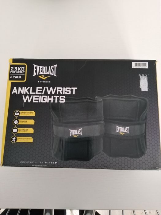 Obciążniki na kostkę lub nadgarstek.