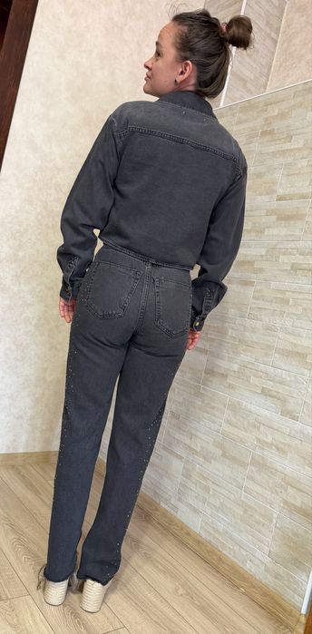 Комплект: джинси та куртка зі стразами Zara