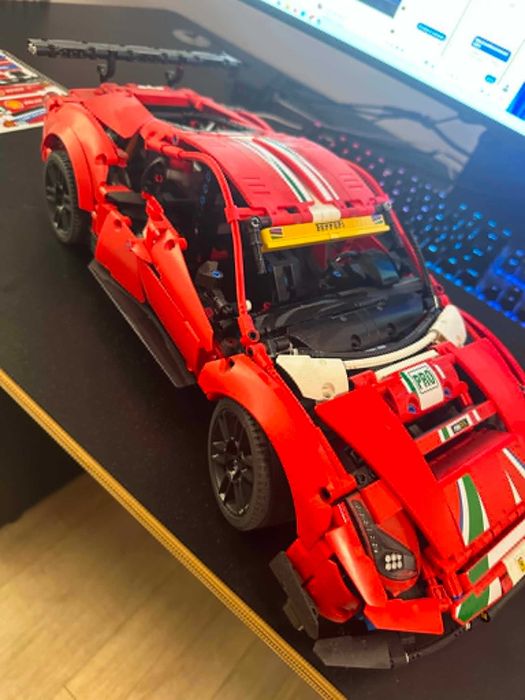 LEGO 42125 Technic Ferrari 488 - używane