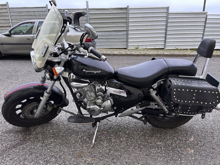 Keeway Superlight 125 — 2016 — 14.000 km