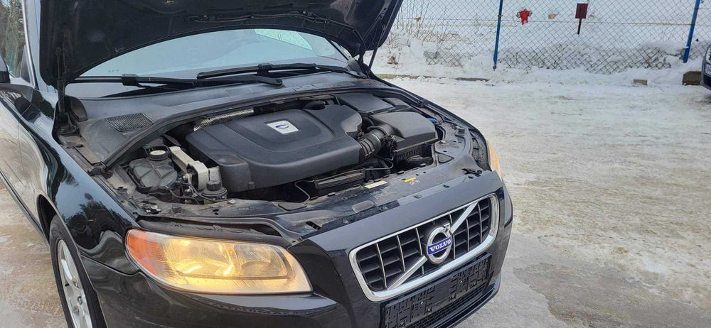 Volvo V70 2.0 d3 5 cylindrowy 2010 model 2011