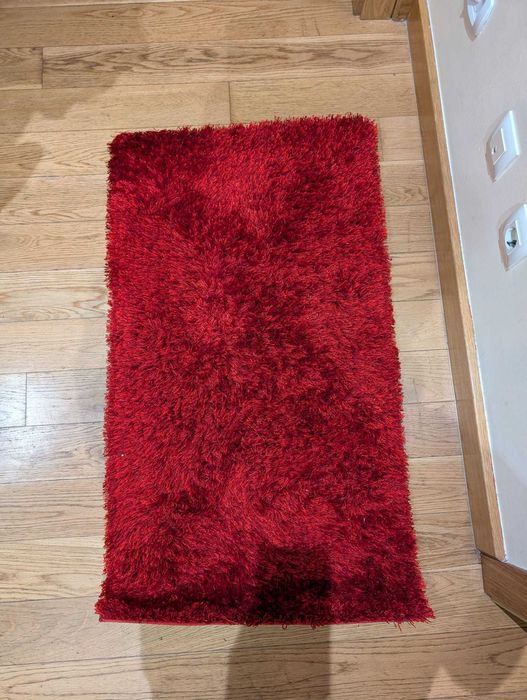 Red High-Pile Carpets64740742580481121